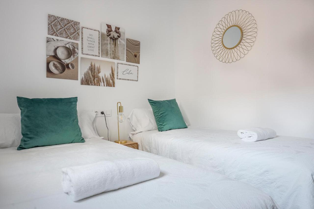 Family Home Suits Encantos De Sevilla Luaran gambar