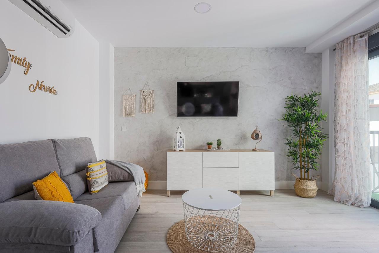 Family Home Suits Encantos De Sevilla Luaran gambar