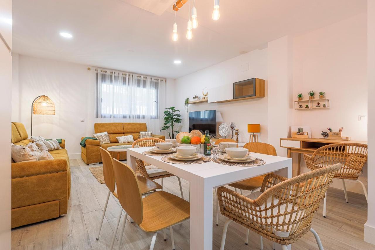 Family Home Suits Encantos De Sevilla Luaran gambar